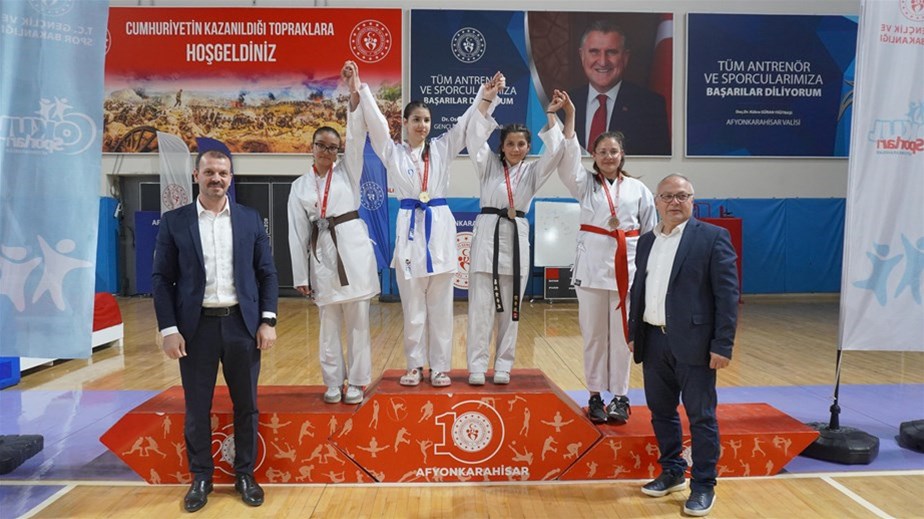 18 Mart Çanakkale Şehitleri Anma Günü Karate Müsabakaları Sona Erdi