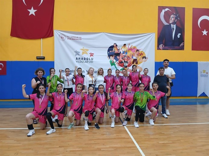 Afyonkarahisar ANALİG’de 3 Branşta Başarıyla Yarı Finale Yükseldi