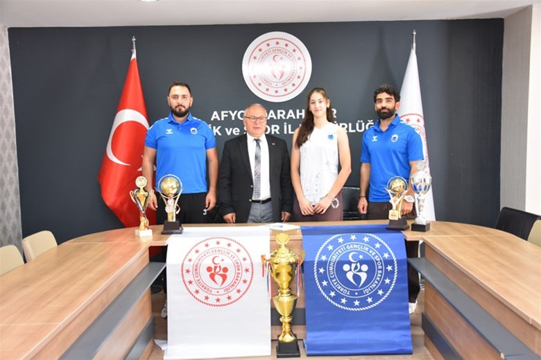 Afyon Gençlik Spor Kulübü “Bizim Gızlar” Transferlerini Tamamladı, Yeni Sezona Fethiye’de Başlıyor