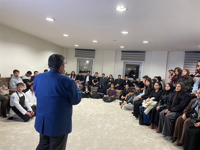 Afyonkarahisar’da ÜNİDES Tanıtım Toplantıları Gerçekleştirildi