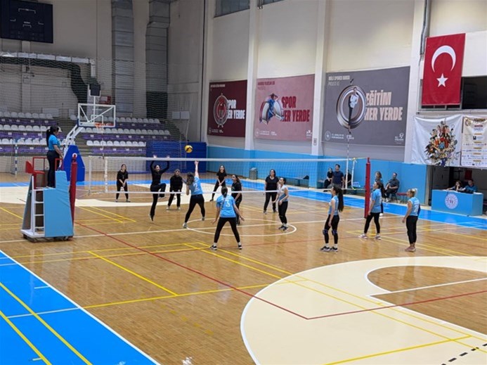 Afyonkarahisar’da 3. Kamu Spor Oyunları Renkli Görüntülerle Tamamlandı