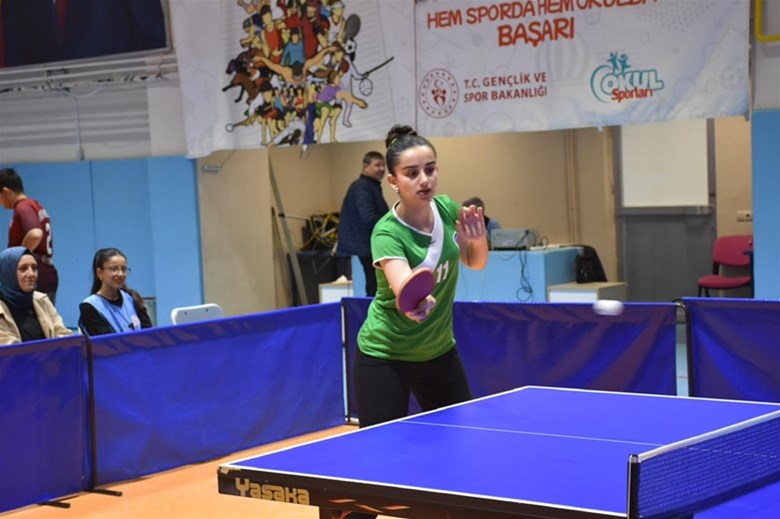 Yurtlig Masa Tenisi Müsabakaları Çiğiltepe Spor Salonu’nda Sona Erdi
