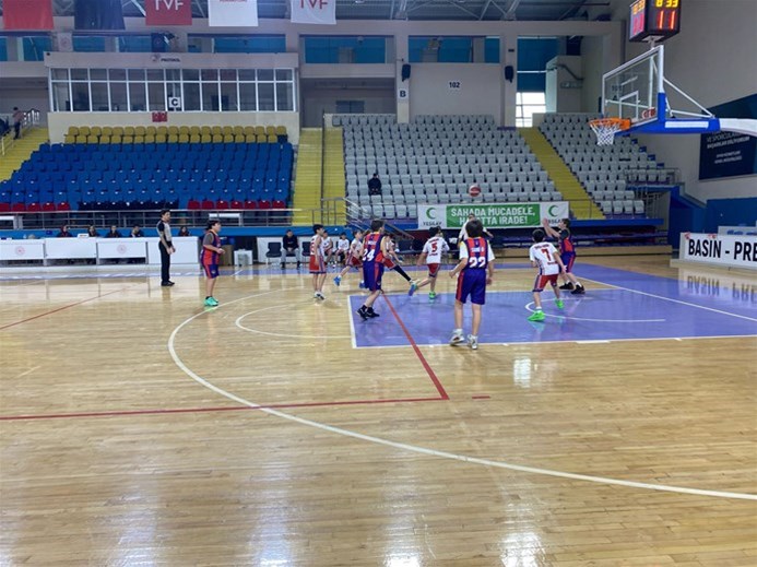 Afyonkarahisar’da Küçükler  Basketbol Heyecanı Sona Erdi