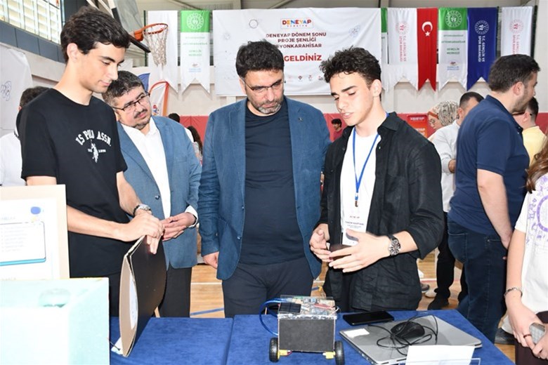 Deneyap Teknoloji Atölyeleri Dönem Sonu Proje Şenliği Afyonkarahisar'da Tamamlandı